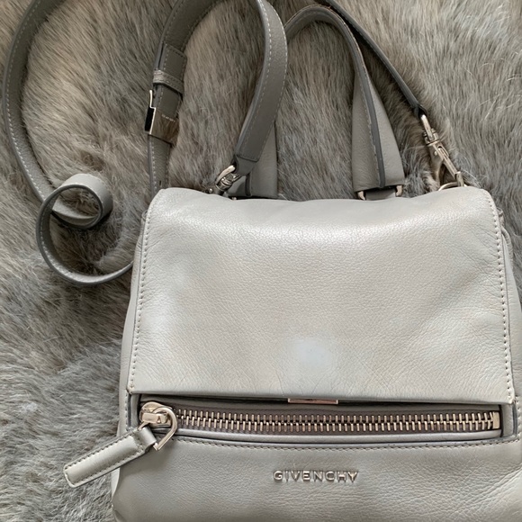 GIVENCHY PANDORA PURE BAG - AUTHENTIC - Picture 5 of 6